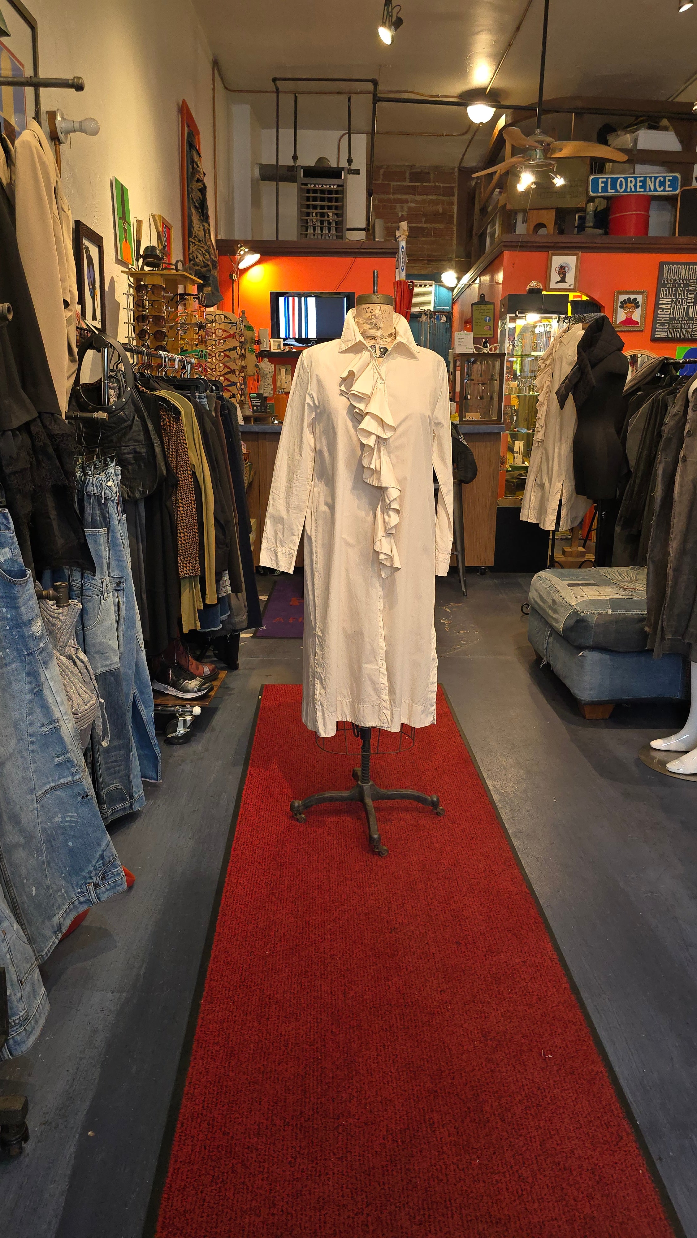 Flounce Detail Button-Down Shirt Dress / with ruffle