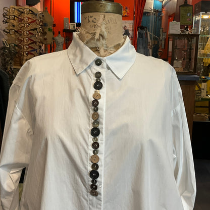 white Button up top w/ buttons